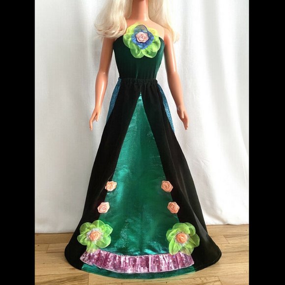 Queen Princess Dress for My Size Barbie Green, with